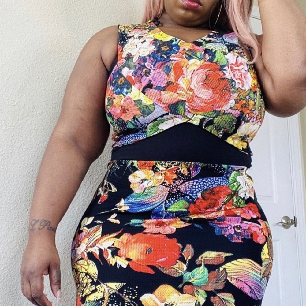 2 piece crop top and skirt floral set